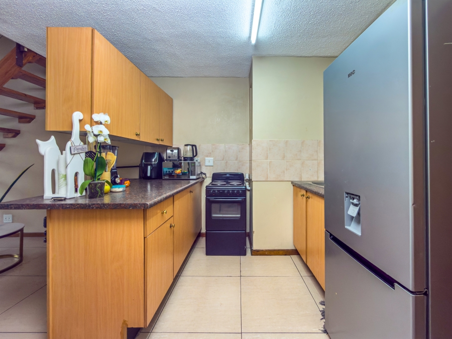 1 Bedroom Property for Sale in Hatfield Gauteng