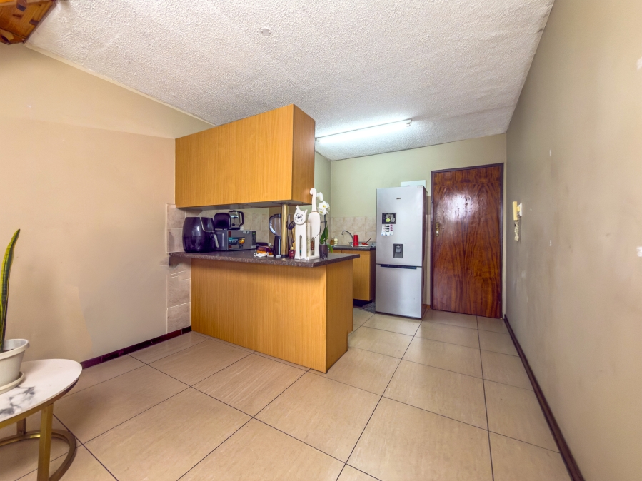 1 Bedroom Property for Sale in Hatfield Gauteng