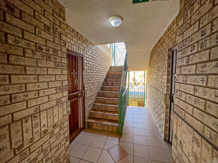 1 Bedroom Property for Sale in Hatfield Gauteng