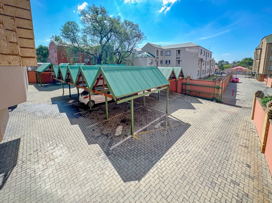 1 Bedroom Property for Sale in Hatfield Gauteng