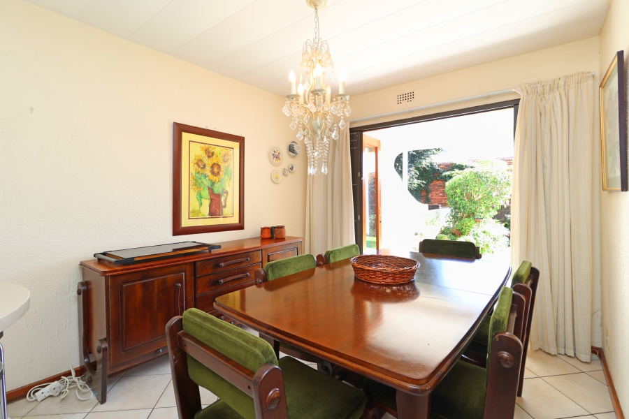 3 Bedroom Property for Sale in Fairland Gauteng