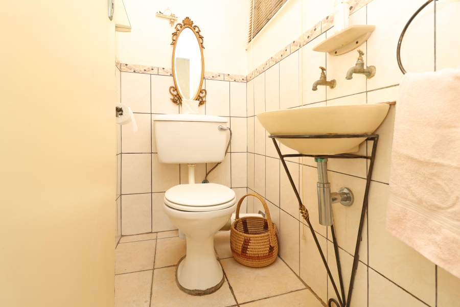 3 Bedroom Property for Sale in Fairland Gauteng