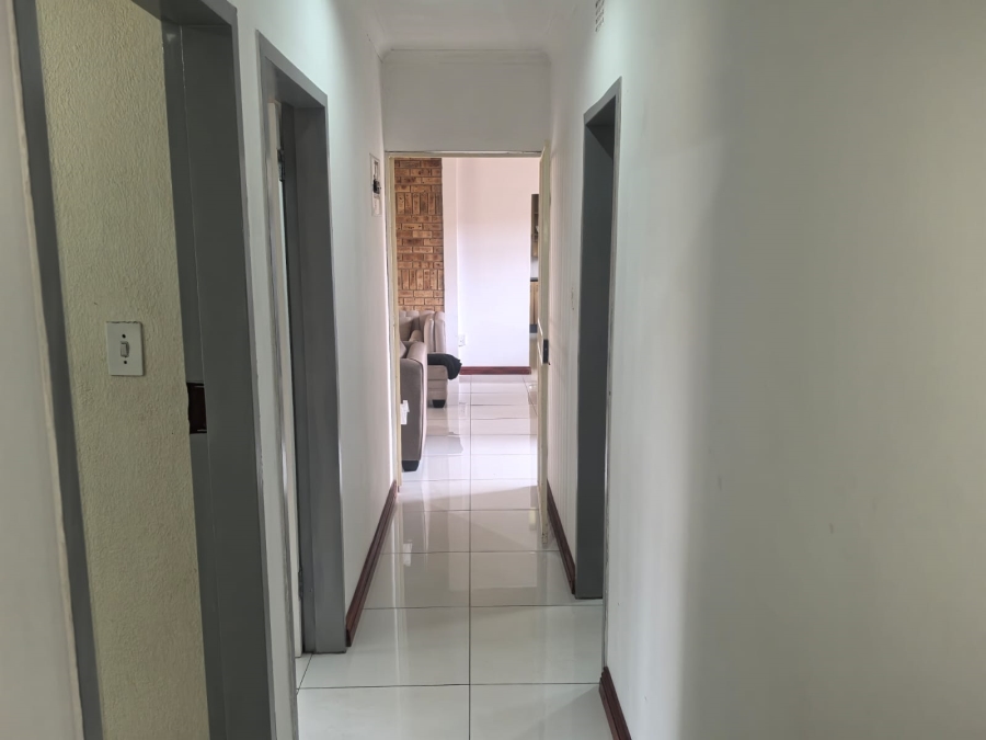 3 Bedroom Property for Sale in Groblerpark Gauteng