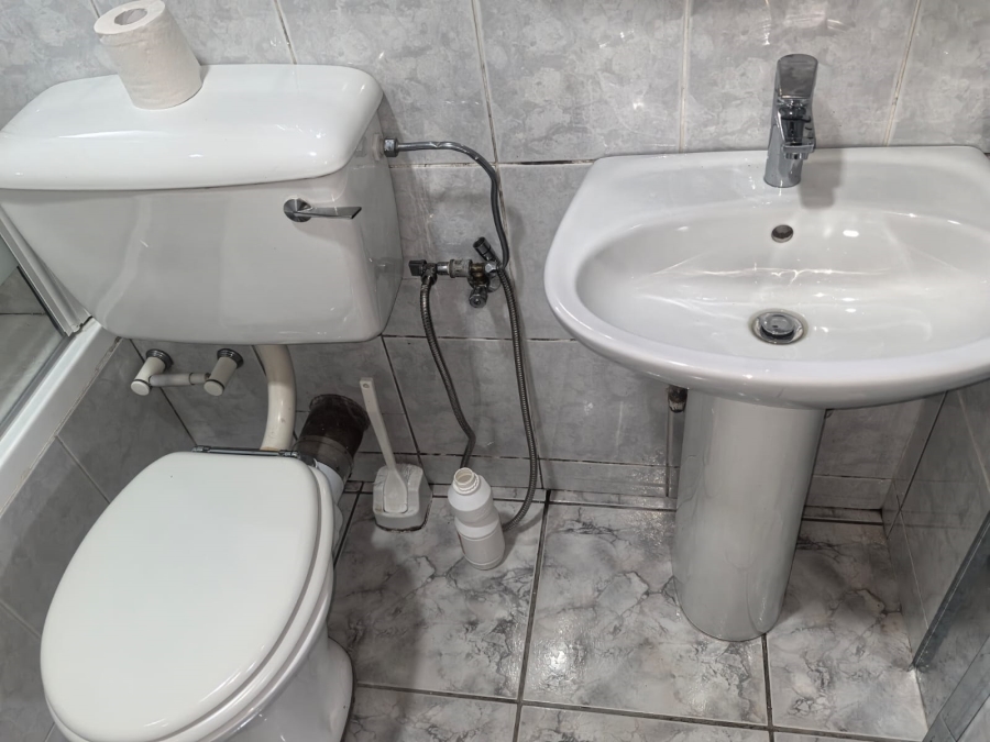 3 Bedroom Property for Sale in Groblerpark Gauteng