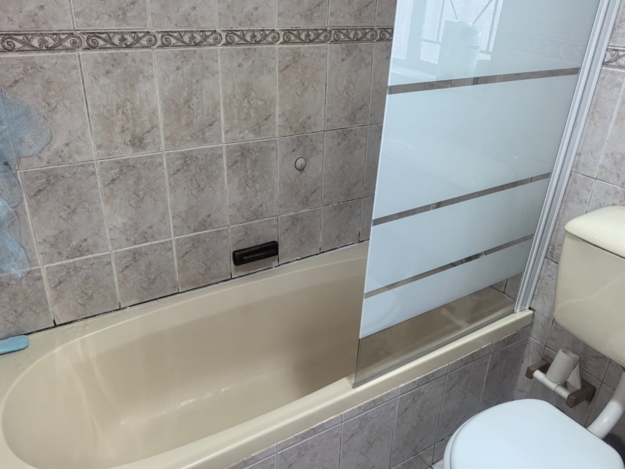 3 Bedroom Property for Sale in Groblerpark Gauteng