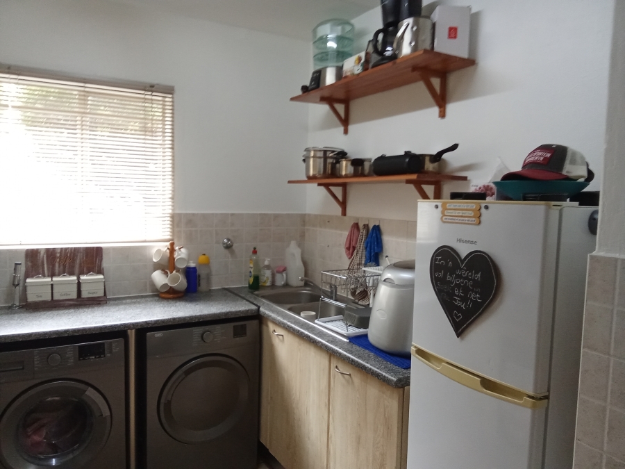 2 Bedroom Property for Sale in Allens Nek Gauteng