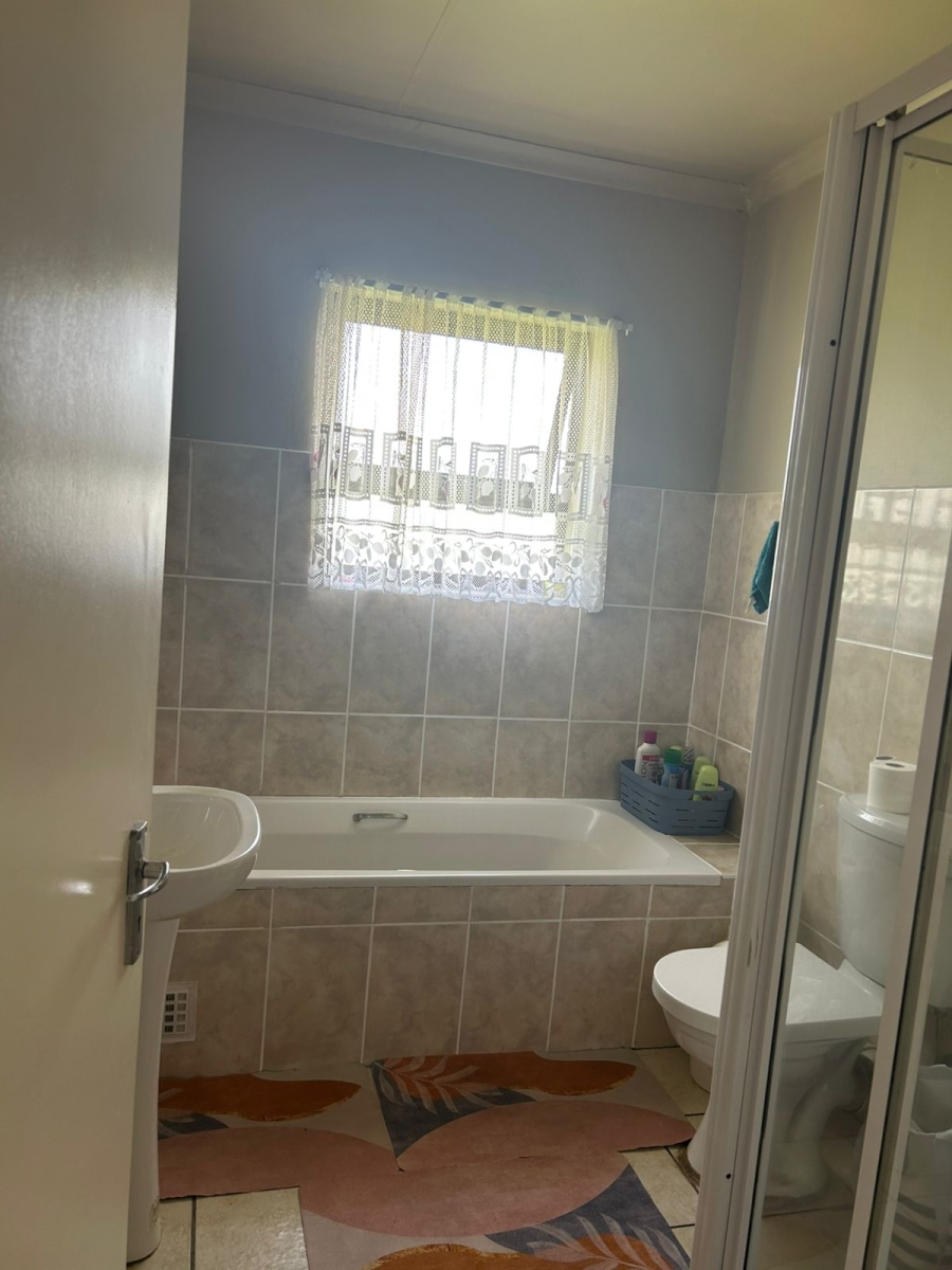 2 Bedroom Property for Sale in Parkrand Gauteng