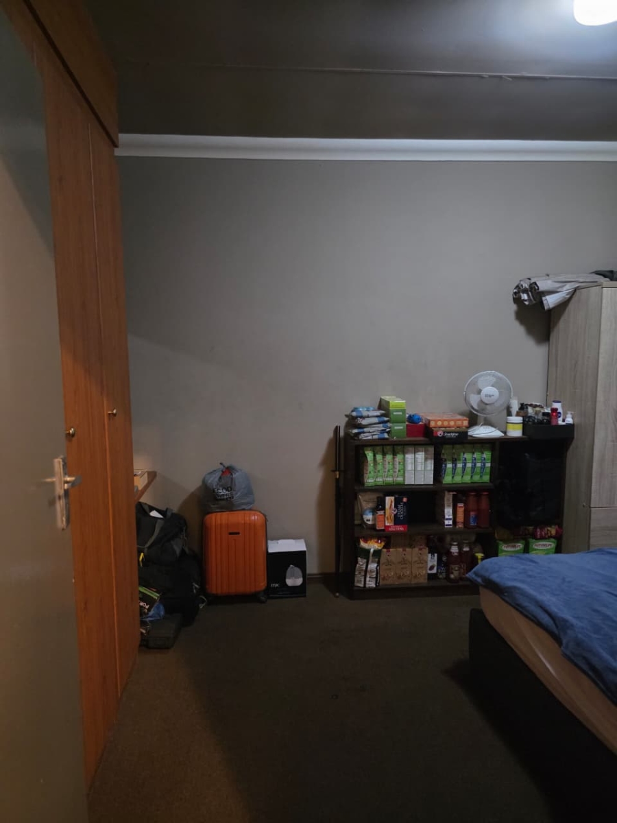 1 Bedroom Property for Sale in Carlswald Gauteng