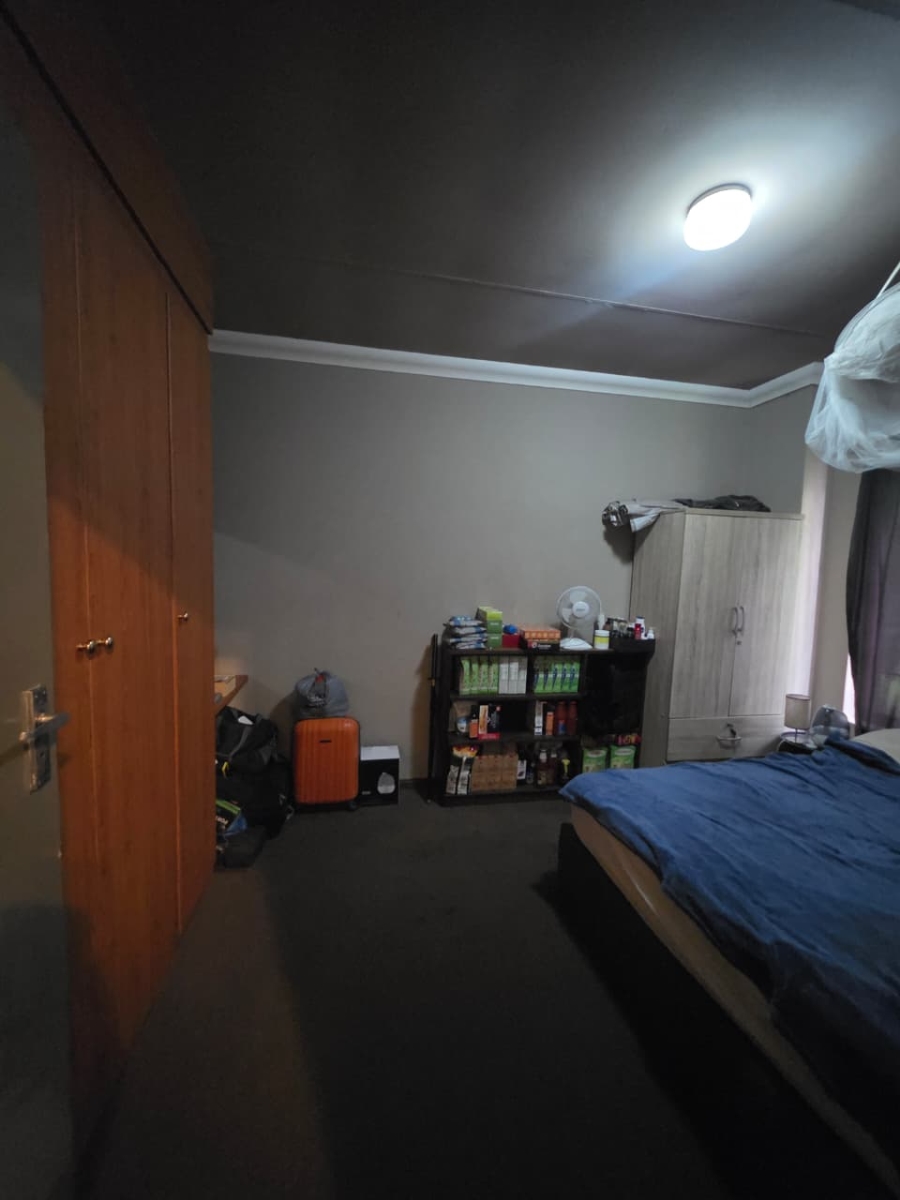 1 Bedroom Property for Sale in Carlswald Gauteng