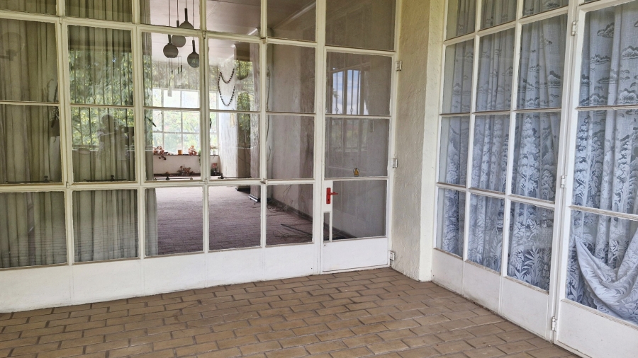 4 Bedroom Property for Sale in Bramley Park Gauteng