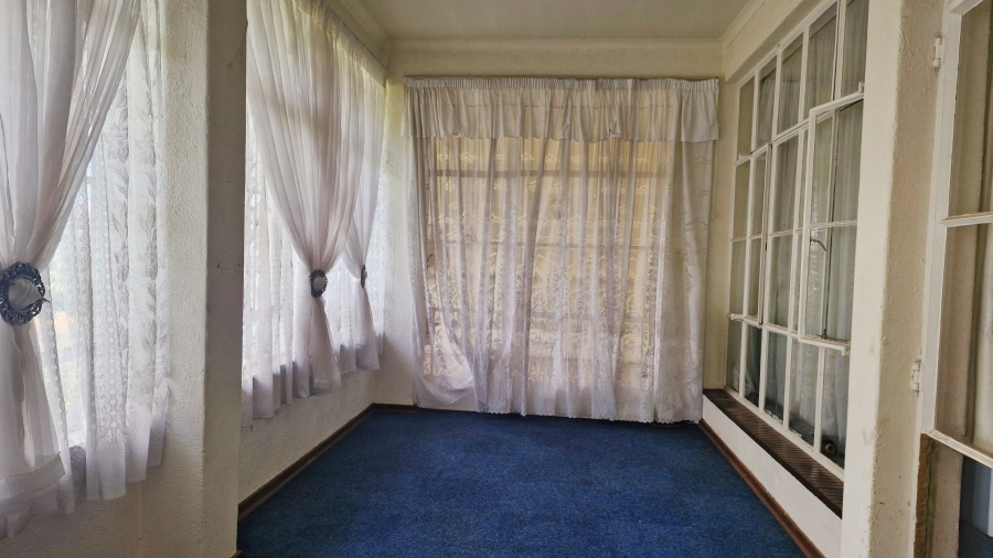 4 Bedroom Property for Sale in Bramley Park Gauteng
