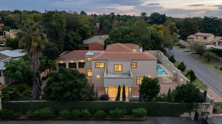 5 Bedroom Property for Sale in Lonehill Gauteng