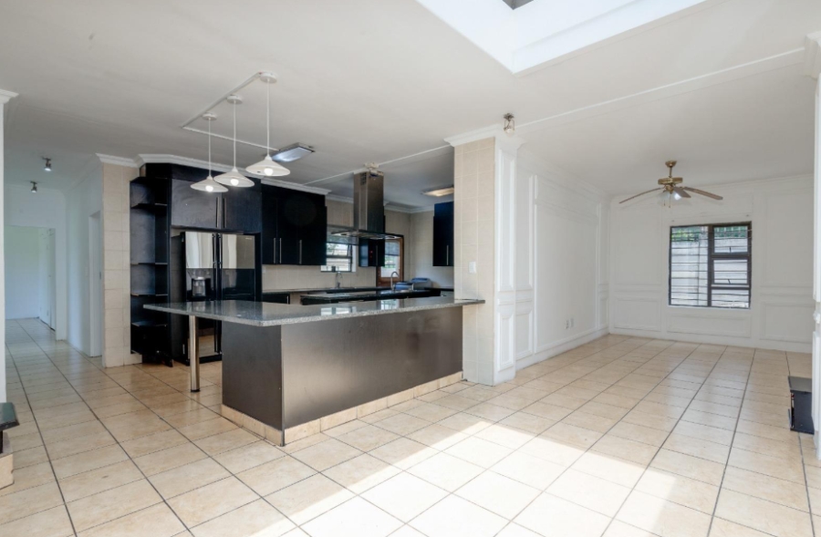 4 Bedroom Property for Sale in North Riding Gauteng