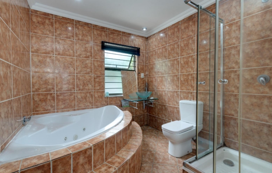 4 Bedroom Property for Sale in North Riding Gauteng
