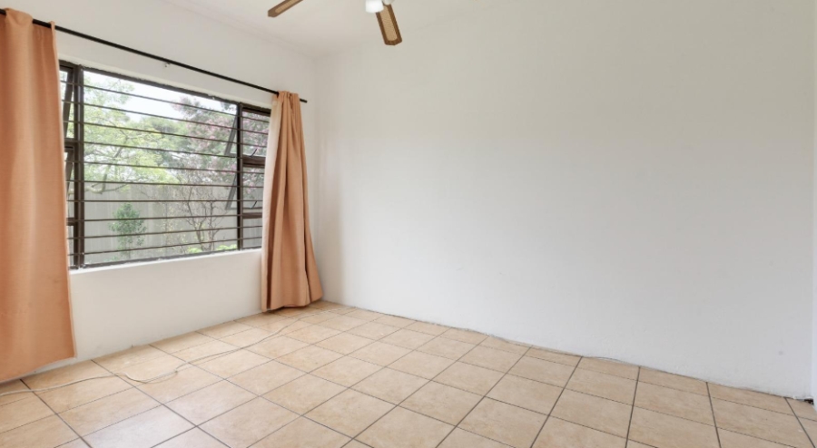4 Bedroom Property for Sale in North Riding Gauteng