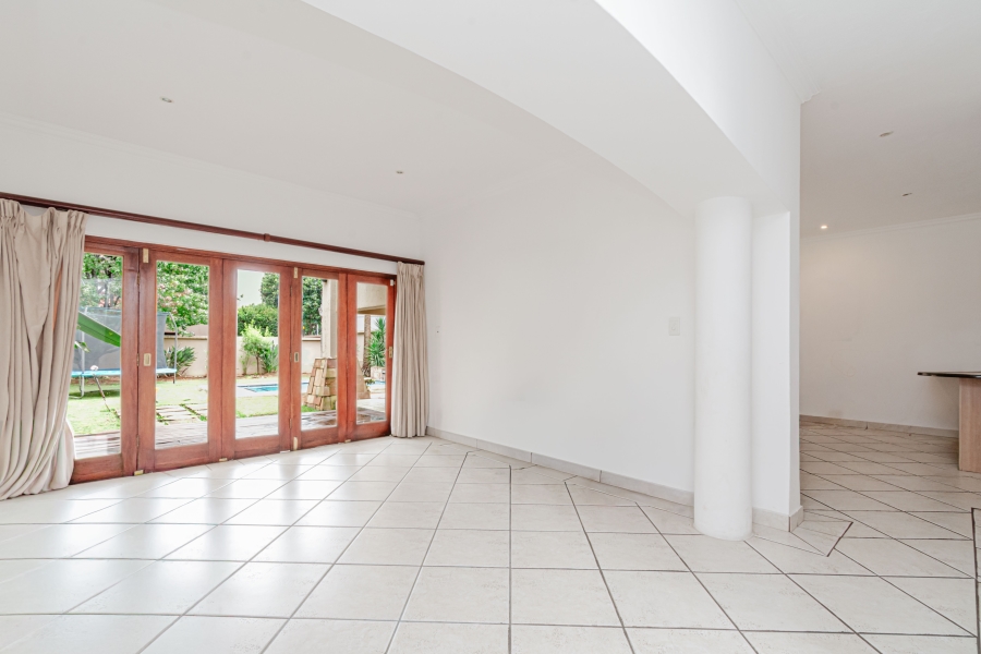 To Let 5 Bedroom Property for Rent in Morningside Gauteng