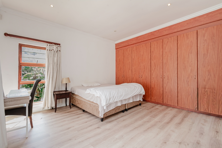To Let 5 Bedroom Property for Rent in Morningside Gauteng