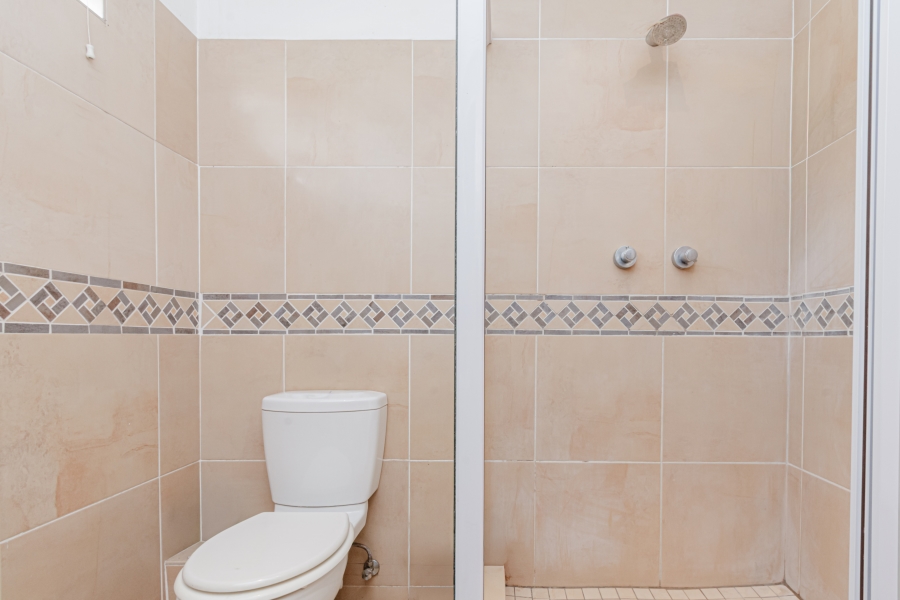 To Let 5 Bedroom Property for Rent in Morningside Gauteng