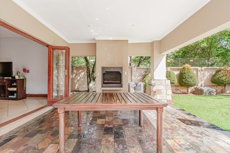 To Let 5 Bedroom Property for Rent in Morningside Gauteng