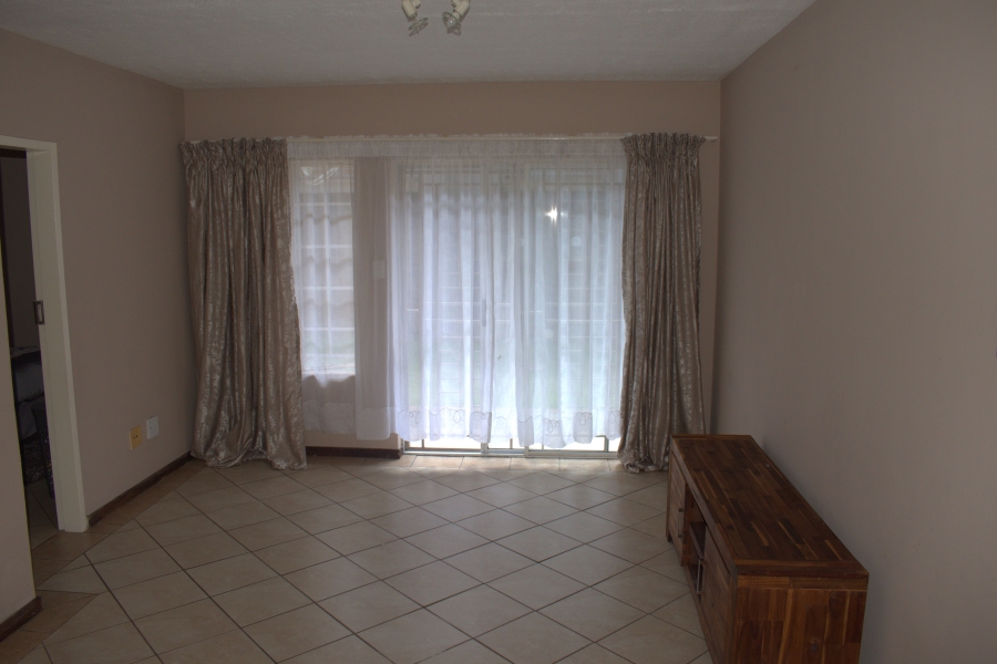 2 Bedroom Property for Sale in The Orchards Gauteng