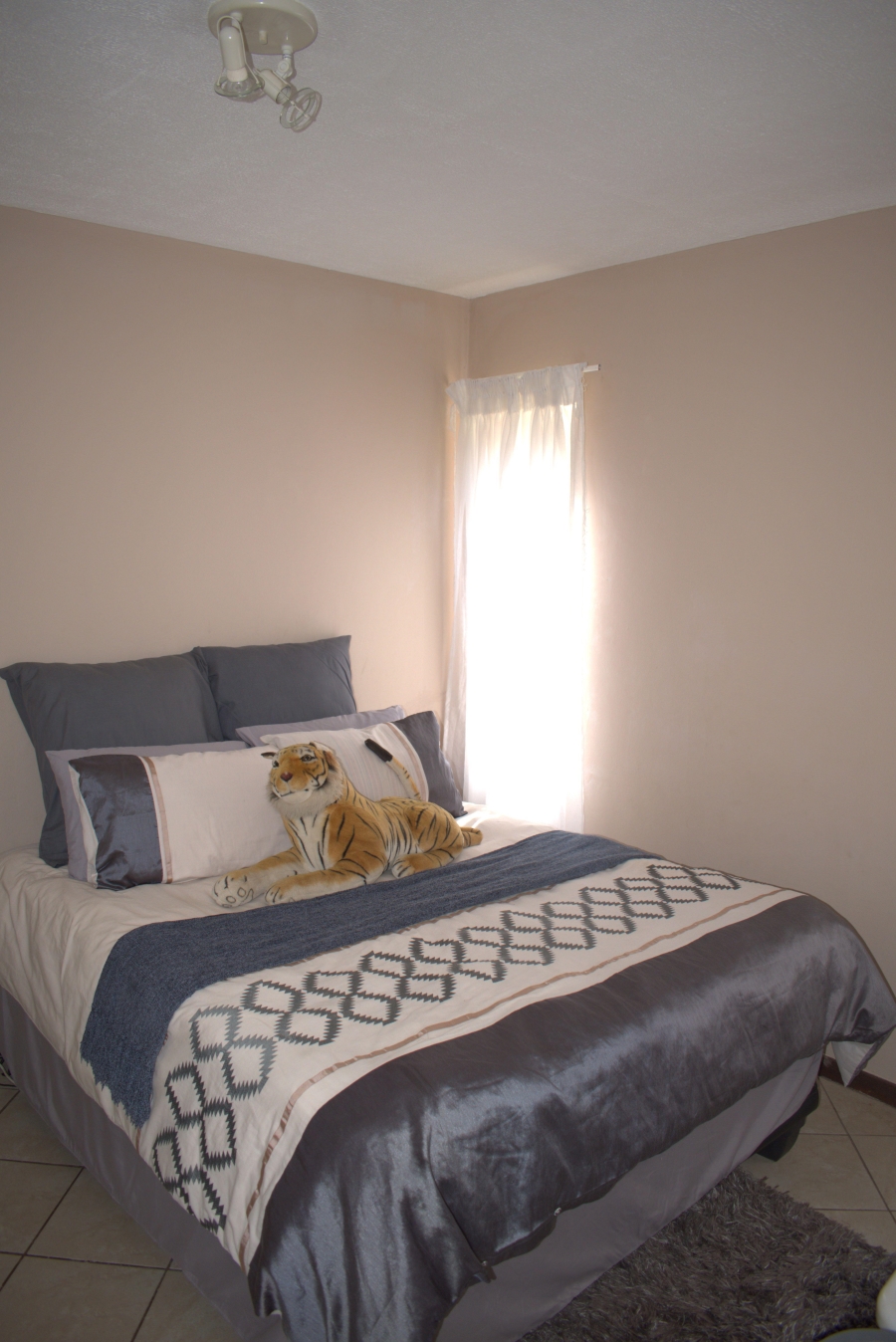 2 Bedroom Property for Sale in The Orchards Gauteng