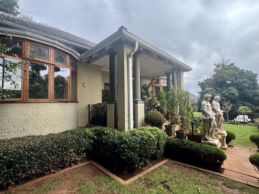 5 Bedroom Property for Sale in Kensington Gauteng