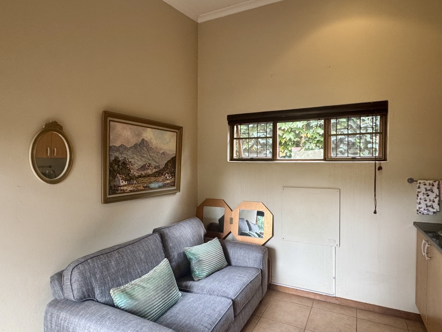 5 Bedroom Property for Sale in Kensington Gauteng