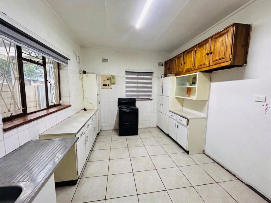 3 Bedroom Property for Sale in Vanderbijlpark Cw 6 Gauteng