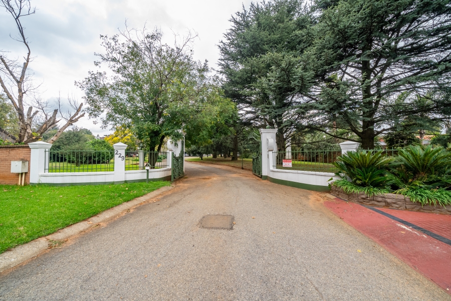 3 Bedroom Property for Sale in Sonneveld Gauteng