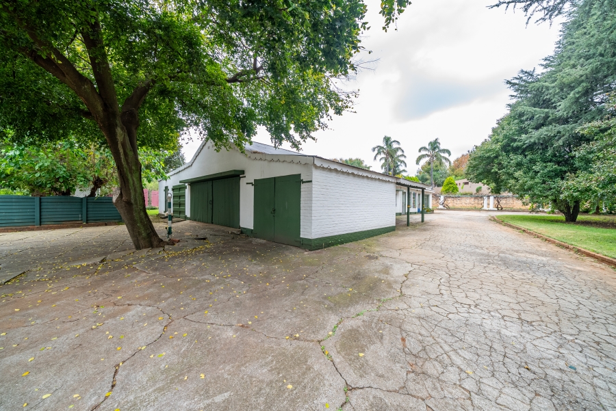 3 Bedroom Property for Sale in Sonneveld Gauteng