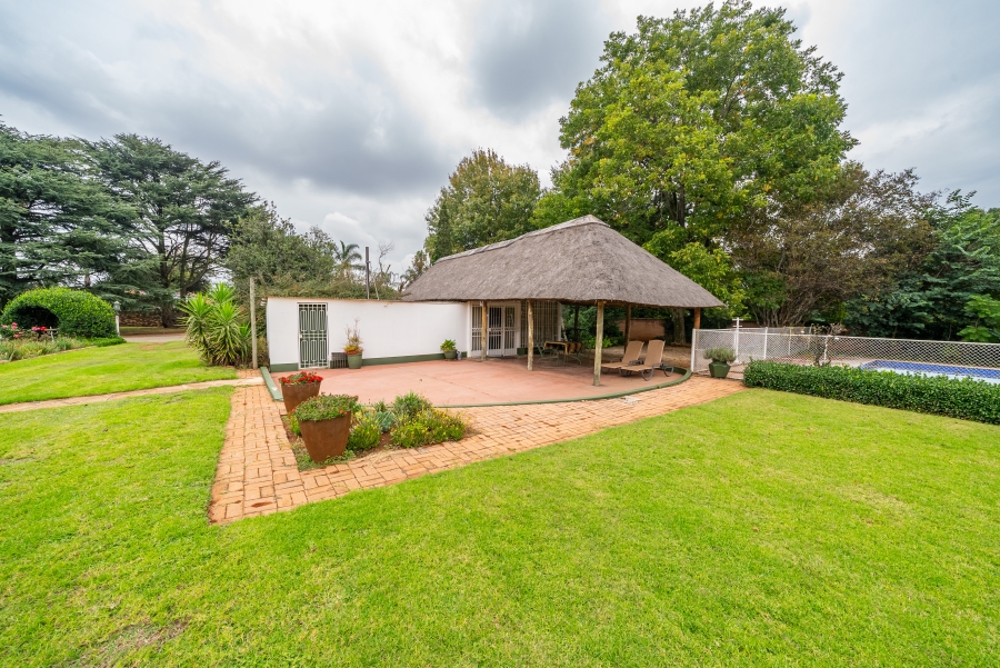 3 Bedroom Property for Sale in Sonneveld Gauteng