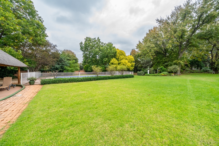 3 Bedroom Property for Sale in Sonneveld Gauteng