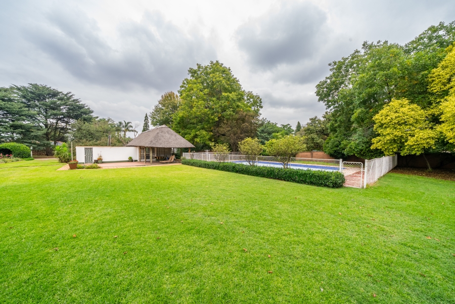 3 Bedroom Property for Sale in Sonneveld Gauteng