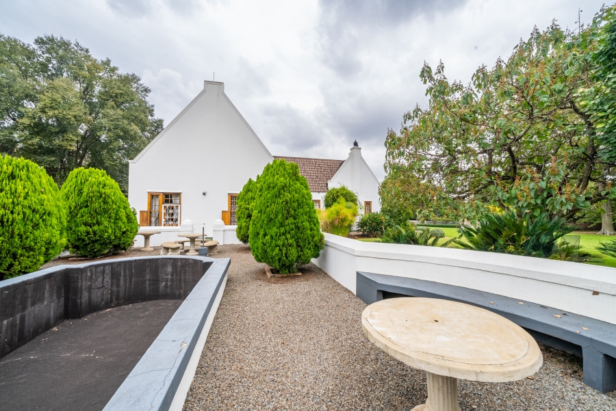 3 Bedroom Property for Sale in Sonneveld Gauteng