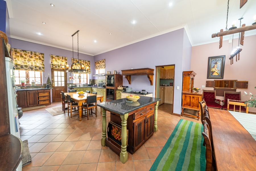 3 Bedroom Property for Sale in Sonneveld Gauteng