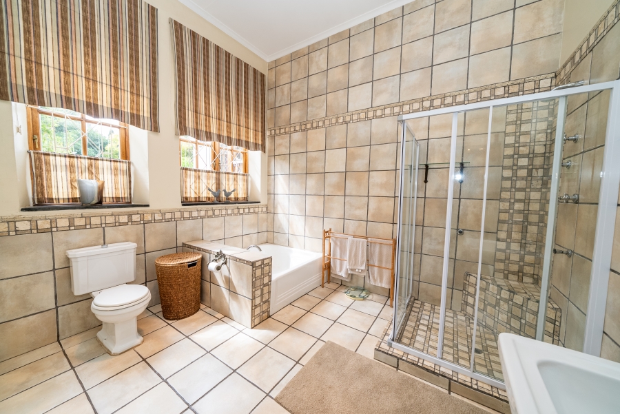 3 Bedroom Property for Sale in Sonneveld Gauteng