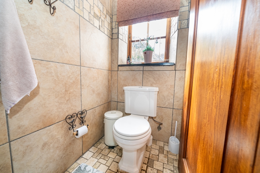 3 Bedroom Property for Sale in Sonneveld Gauteng