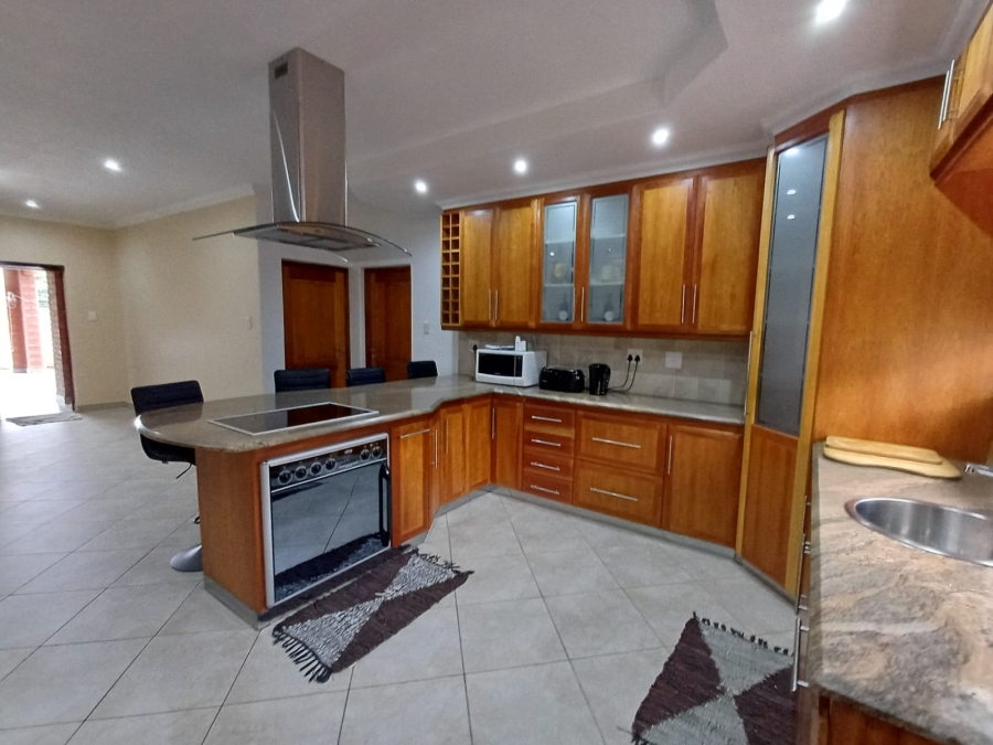 4 Bedroom Property for Sale in Vanderbijlpark SE 8 Gauteng