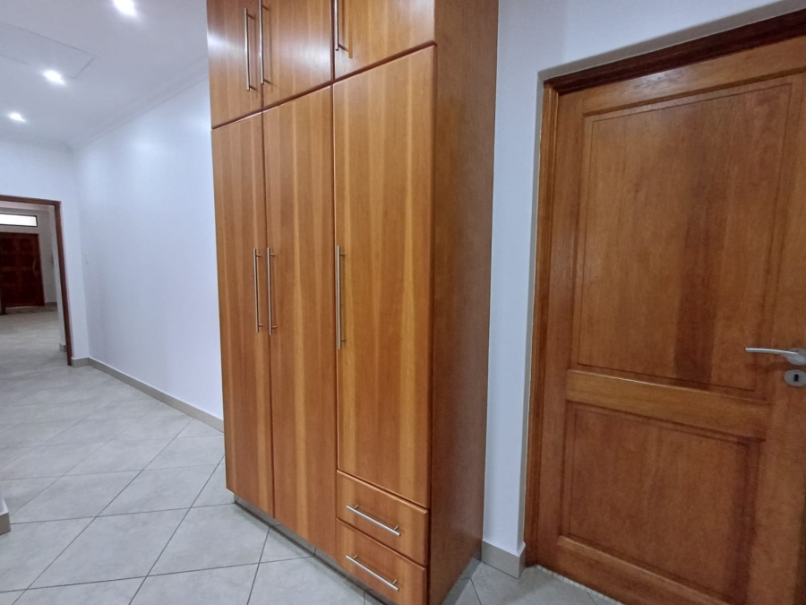 4 Bedroom Property for Sale in Vanderbijlpark SE 8 Gauteng