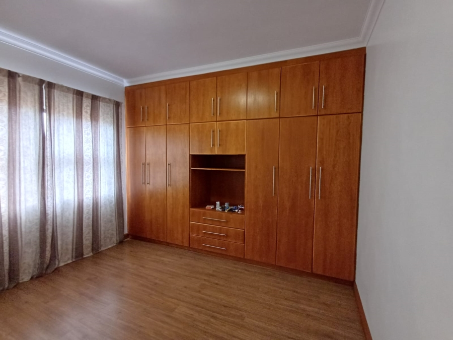 4 Bedroom Property for Sale in Vanderbijlpark SE 8 Gauteng