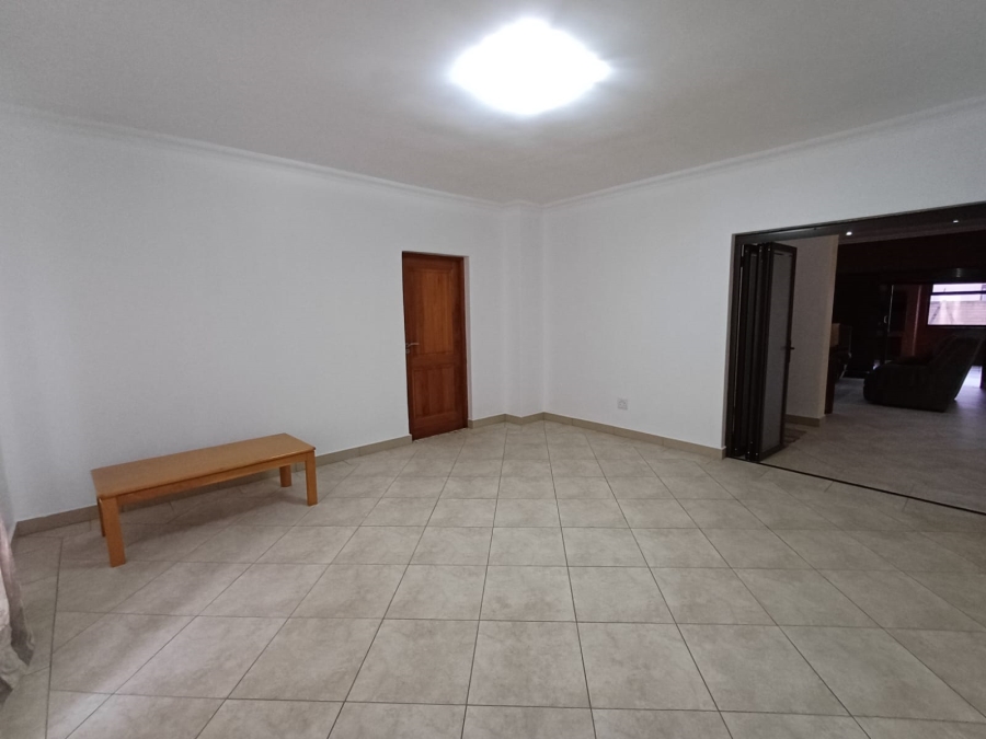 4 Bedroom Property for Sale in Vanderbijlpark SE 8 Gauteng