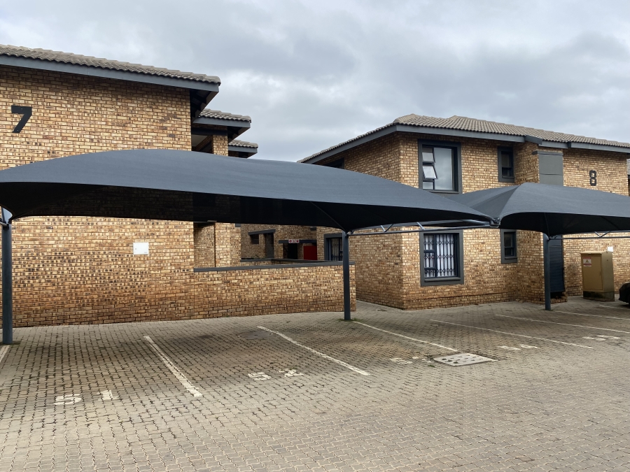 2 Bedroom Property for Sale in Rynfield A H Gauteng