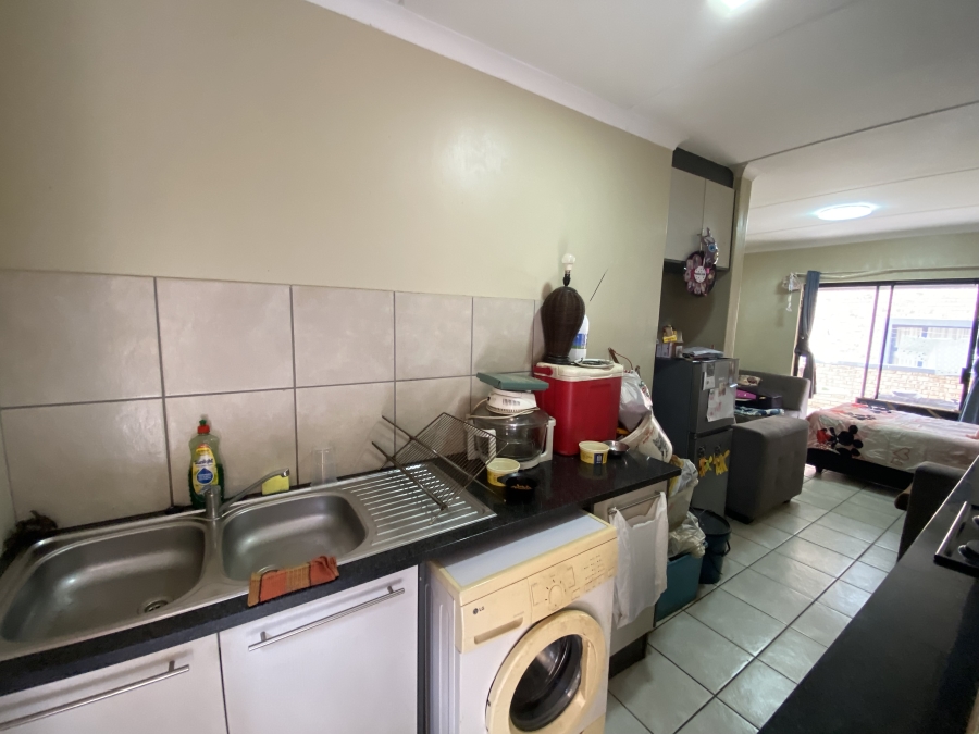 2 Bedroom Property for Sale in Rynfield A H Gauteng