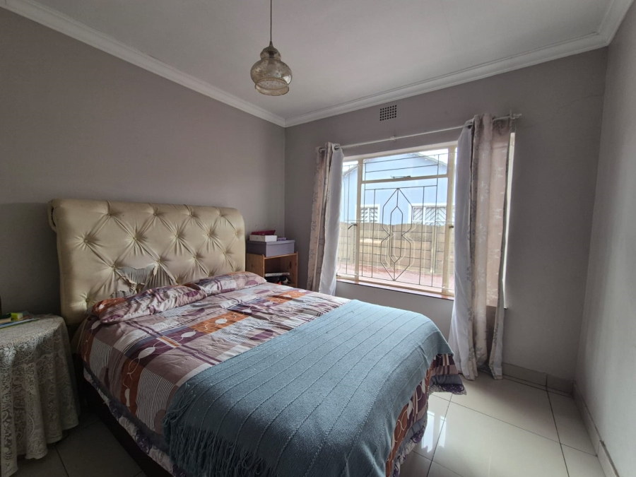 3 Bedroom Property for Sale in Vanderbijlpark SE 6 Gauteng