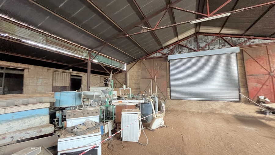 5 Bedroom Property for Sale in Bredell Gauteng