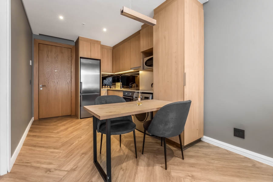 2 Bedroom Property for Sale in Benmore Gardens Gauteng
