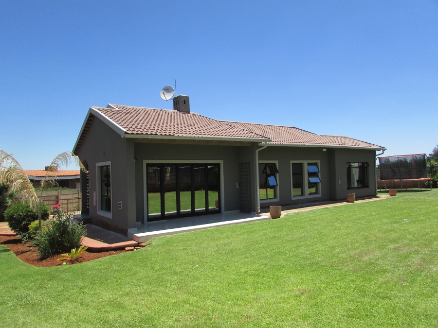 3 Bedroom Property for Sale in Hillshaven Gauteng