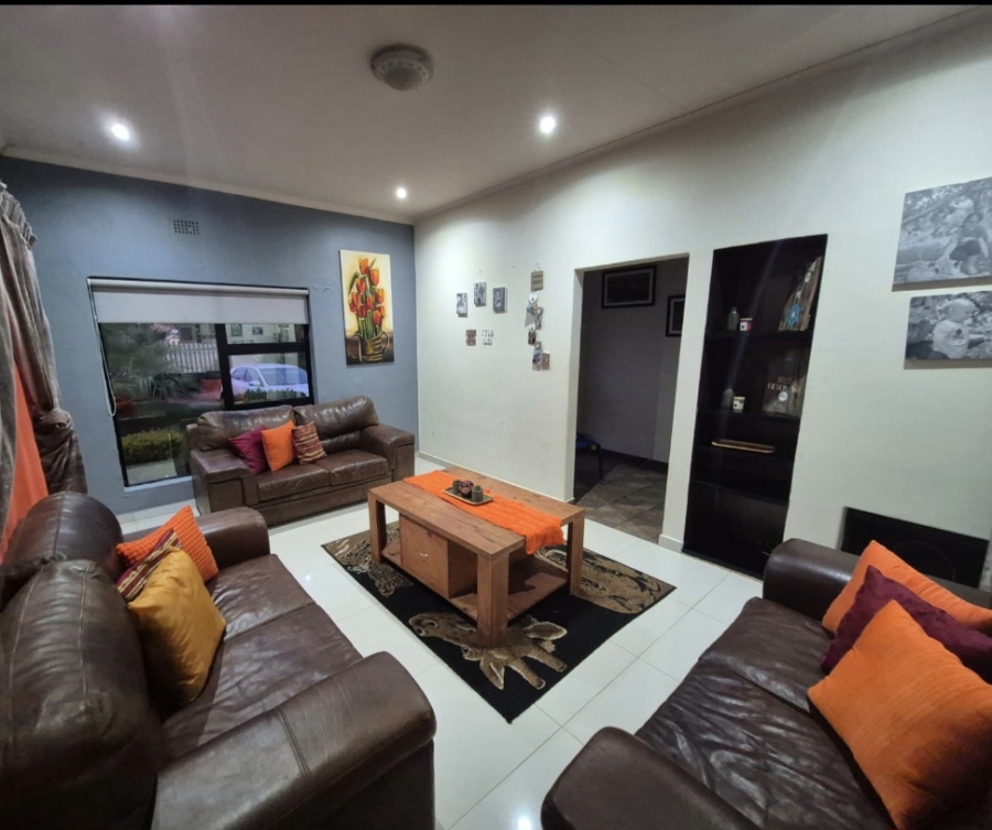 3 Bedroom Property for Sale in Hillshaven Gauteng