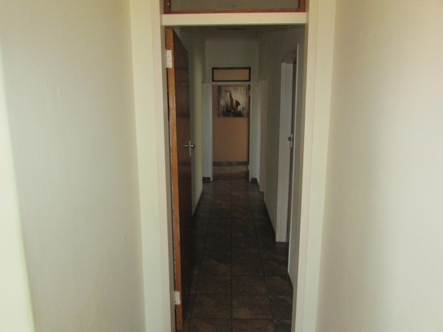 3 Bedroom Property for Sale in Hillshaven Gauteng