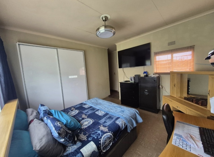 3 Bedroom Property for Sale in Hillshaven Gauteng